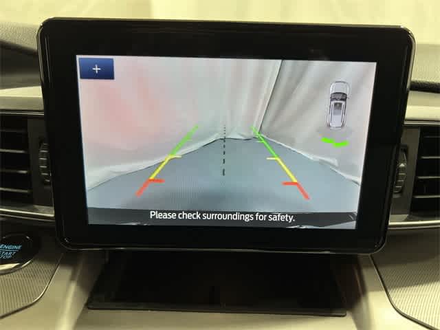 Thumbnail: 2022 Ford Explorer - 29