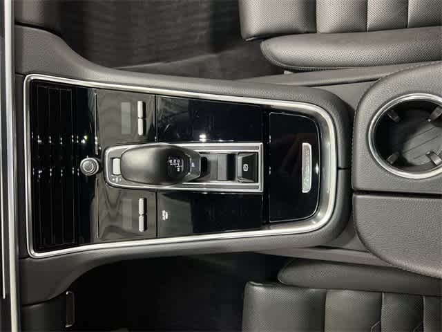 Thumbnail: 2018 Porsche Panamera - 31