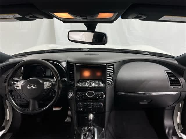 Thumbnail: 2016 INFINITI QX70 - 20