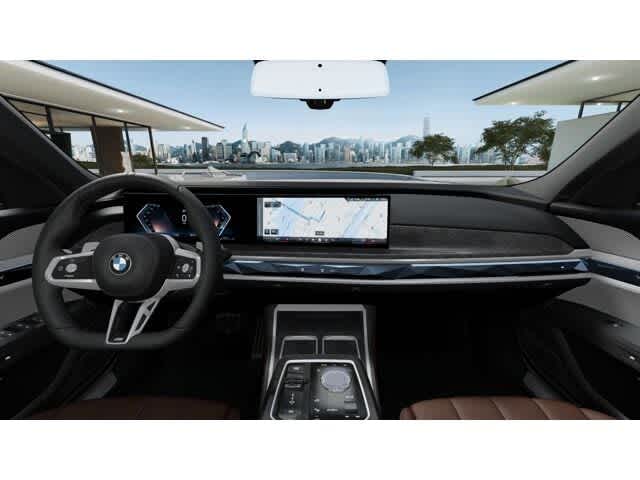 Thumbnail: 2025 BMW 7 Series - 10