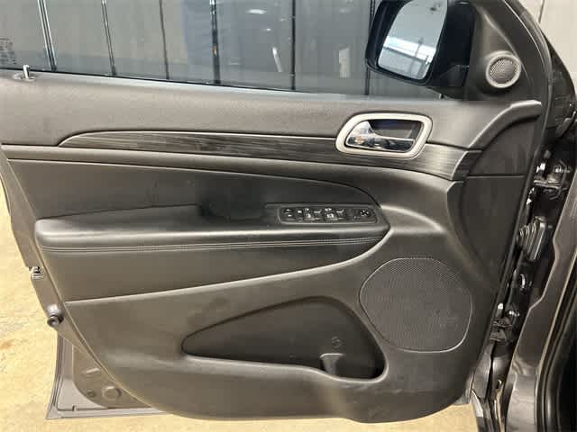 Thumbnail: 2021 Jeep Grand Cherokee - 36