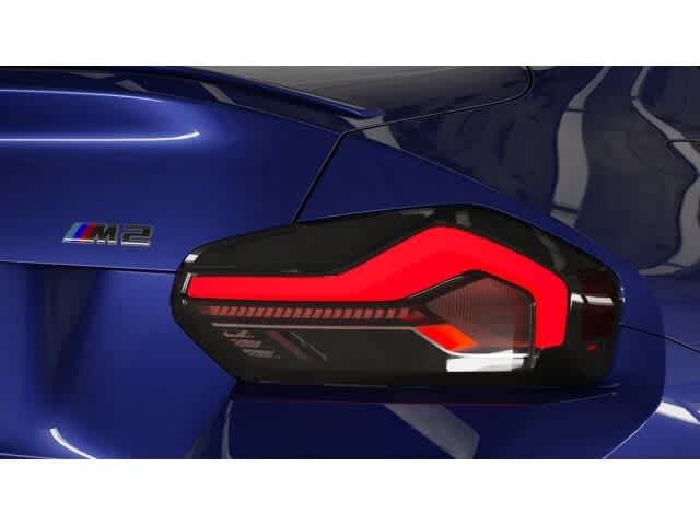 2025 BMW M2  8