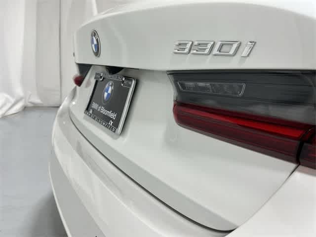 Thumbnail: 2025 BMW 3 Series - 17