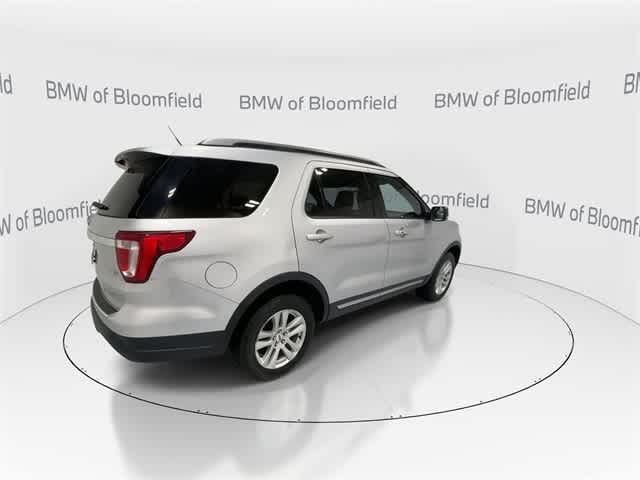 Thumbnail: 2018 Ford Explorer - 8