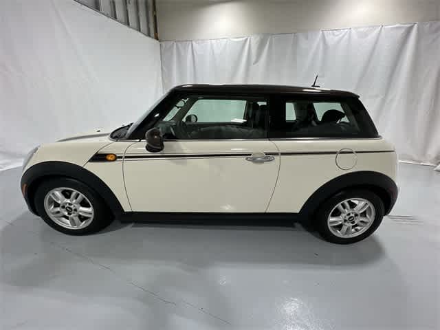 Thumbnail: 2013 MINI Cooper Hardtop - 11