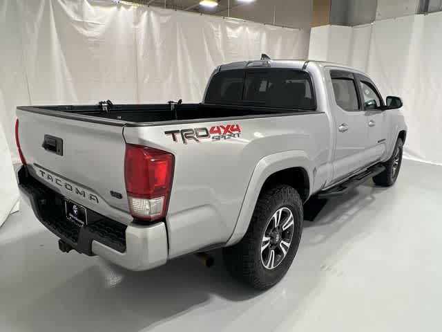 Thumbnail: 2017 Toyota Tacoma - 14