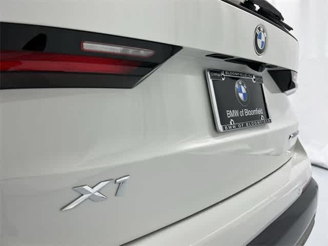 Thumbnail: 2024 BMW X1 - 17