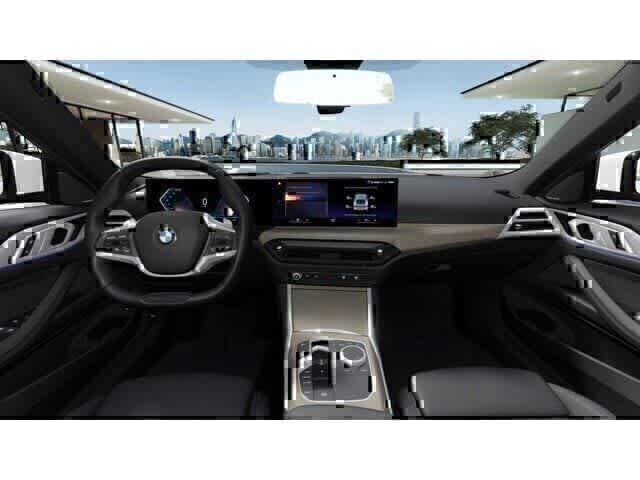 Thumbnail: 2026 BMW 4 Series - 10
