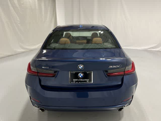 Thumbnail: 2023 BMW 3 Series - 13