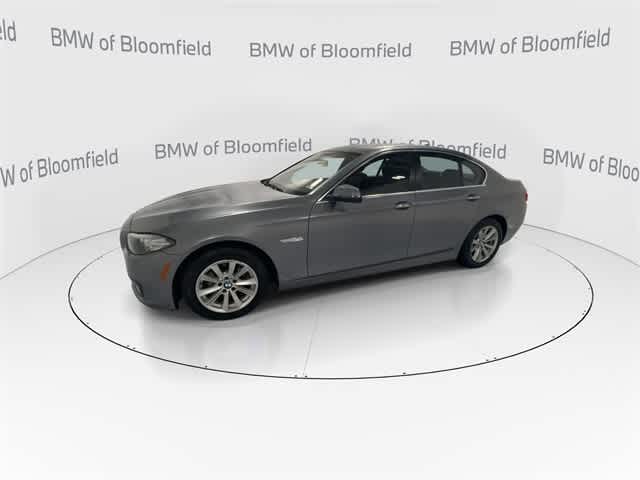 Thumbnail: 2016 BMW 5 Series - 4