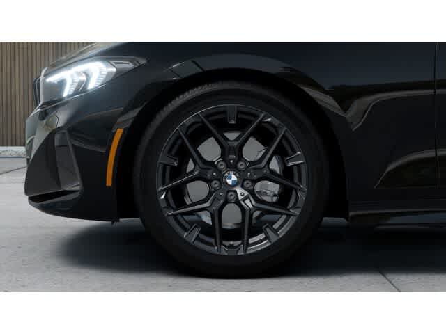 Thumbnail: 2026 BMW 3 Series - 7