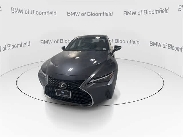 Thumbnail: 2022 Lexus IS - 3