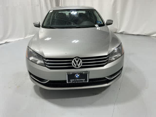 Thumbnail: 2013 Volkswagen Passat - 15