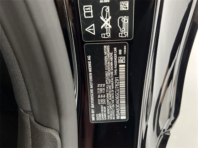 Thumbnail: 2025 BMW 4 Series - 34