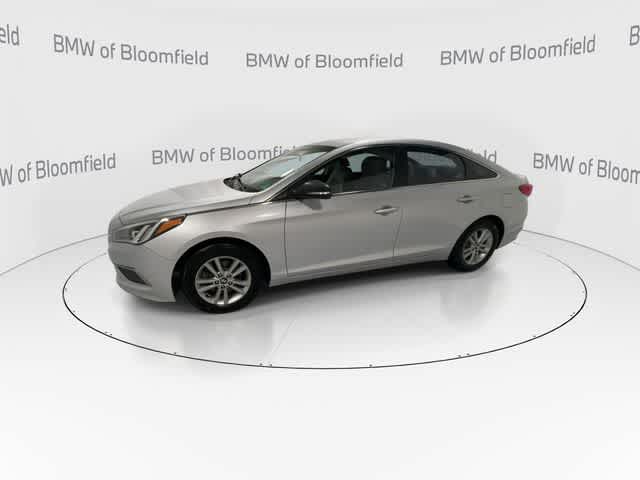 Thumbnail: 2017 Hyundai Sonata - 4