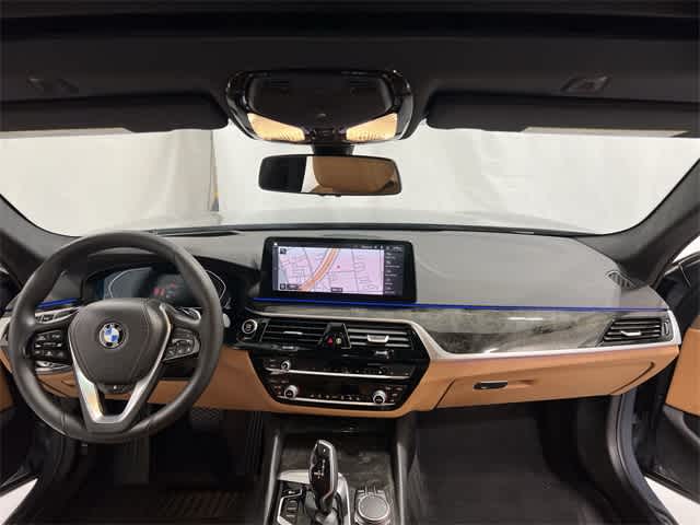 Thumbnail: 2023 BMW 5 Series - 20