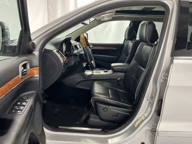 Thumbnail: 2012 Jeep Grand Cherokee - 10