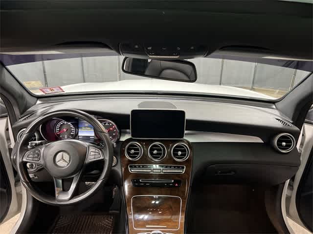 Thumbnail: 2017 Mercedes-Benz GLC - 21
