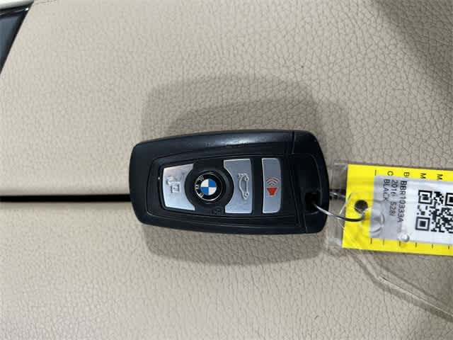 Thumbnail: 2016 BMW 5 Series - 33