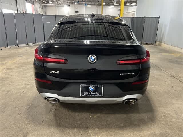 Thumbnail: 2023 BMW X4 - 13