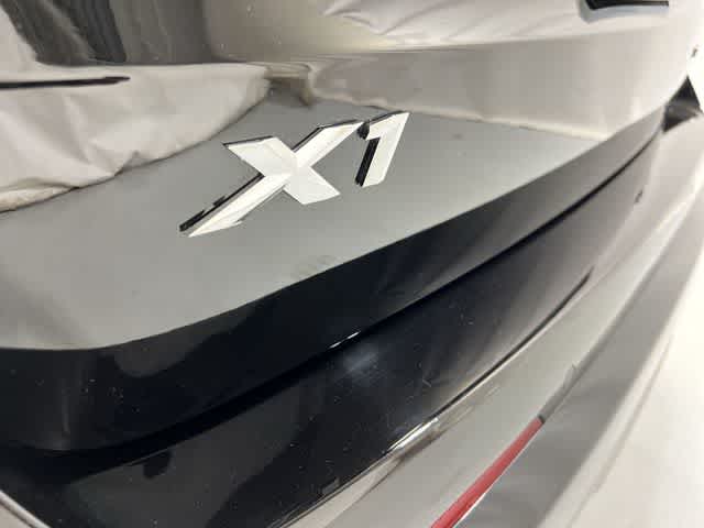 Thumbnail: 2023 BMW X1 - 18