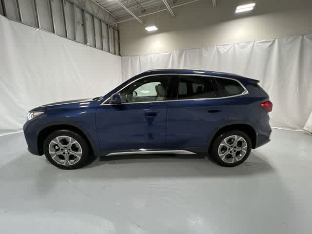 Thumbnail: 2025 BMW X1 - 11