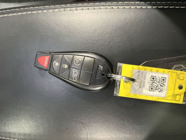 Thumbnail: 2012 Jeep Grand Cherokee - 32