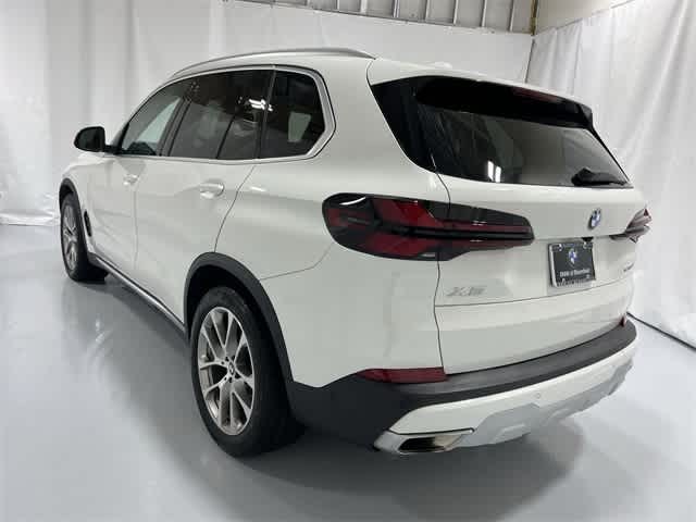 Thumbnail: 2024 BMW X5 - 12