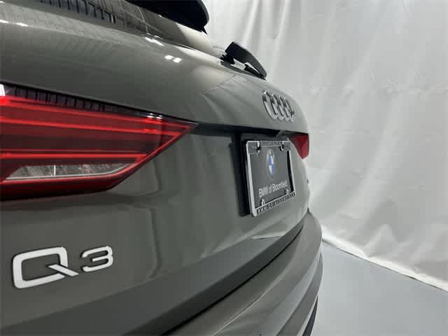 Thumbnail: 2024 Audi Q3 - 17