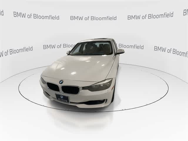Thumbnail: 2014 BMW 3 Series - 3