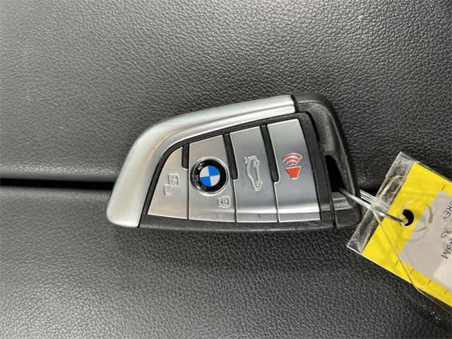 Thumbnail: 2022 BMW X5 - 33