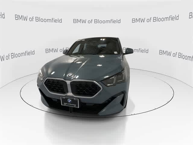 Thumbnail: 2025 BMW X2 - 3