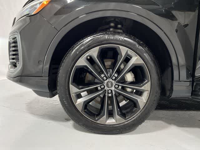 Thumbnail: 2025 Audi Q7 - 18