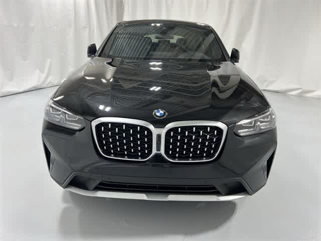 Thumbnail: 2025 BMW X4 - 16