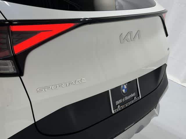 Thumbnail: 2023 Kia Sportage - 17