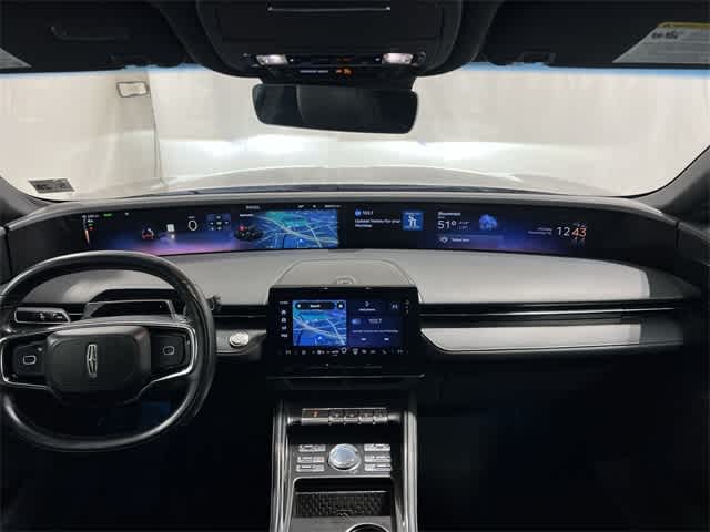 Thumbnail: 2024 Lincoln Nautilus - 21