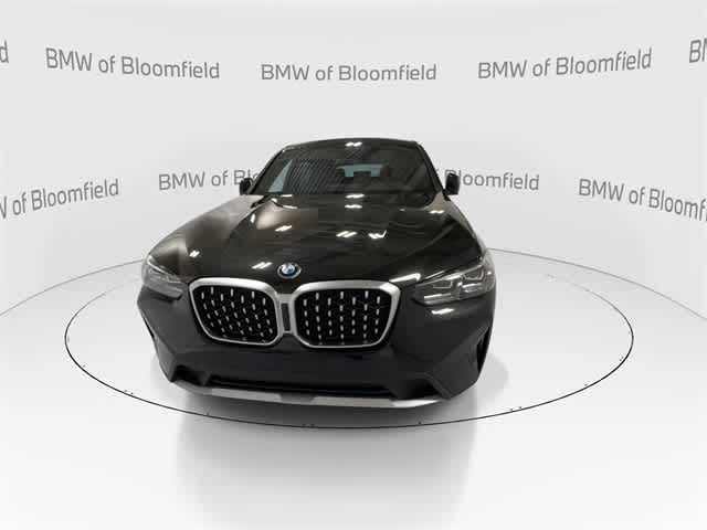 Thumbnail: 2025 BMW X4 - 3