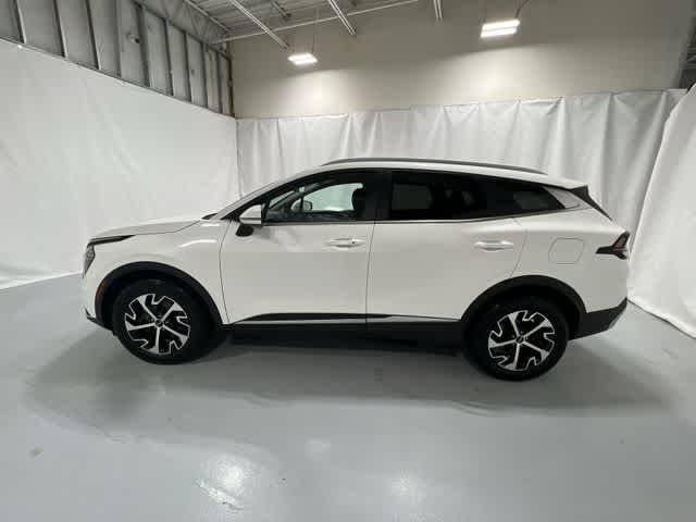 Thumbnail: 2023 Kia Sportage - 11