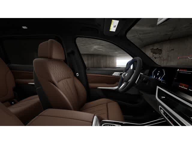 Thumbnail: 2026 BMW X7 - 9