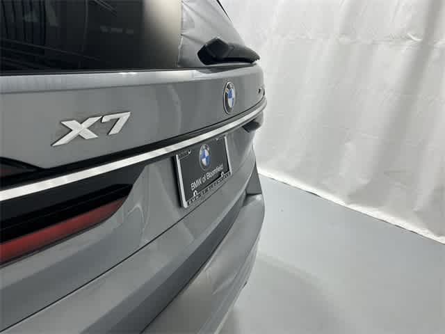 Thumbnail: 2024 BMW X7 - 17