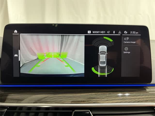 Thumbnail: 2022 BMW 5 Series - 29