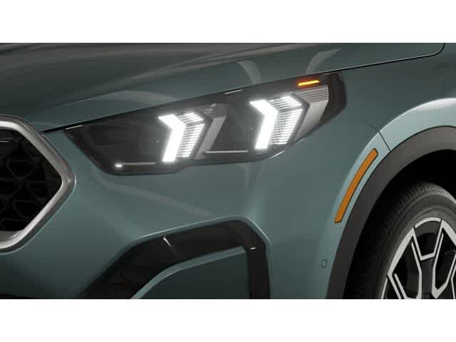 Thumbnail: 2025 BMW X2 - 6