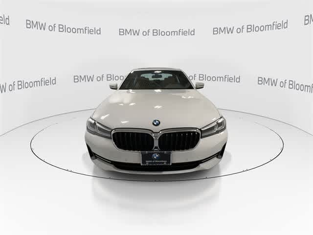 Thumbnail: 2023 BMW 5 Series - 3