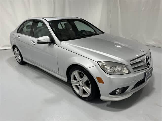 Thumbnail: 2010 Mercedes-Benz C-Class - 15