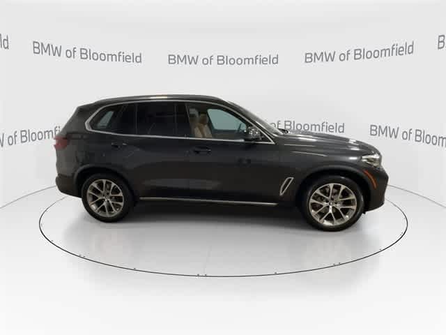 Thumbnail: 2022 BMW X5 - 9