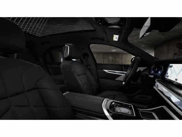 Thumbnail: 2025 BMW i7 - 8