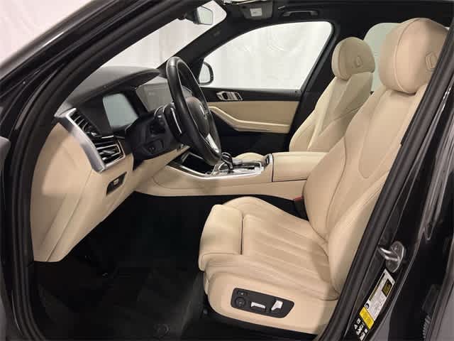 Thumbnail: 2022 BMW X5 - 10