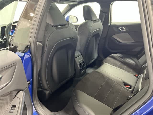 Thumbnail: 2025 BMW 2 Series - 24