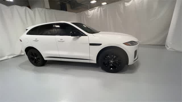 Thumbnail: 2024 Jaguar F-Pace - 9