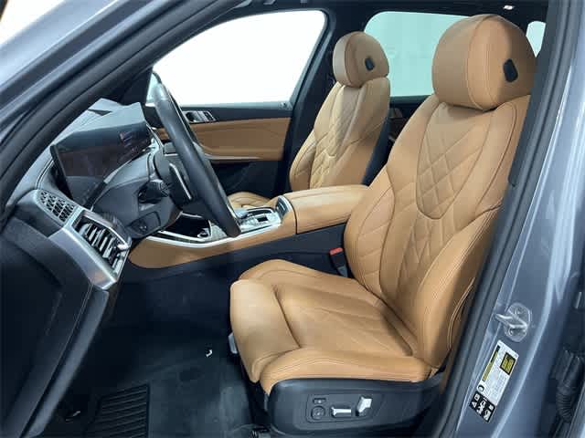 Thumbnail: 2025 BMW X5 - 21
